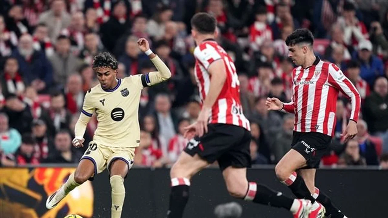 تعادل سلبي يسيطر على مواجهة برشلونة وأتلتيك بيلباو في الشوط الأول بالدوري الإسباني